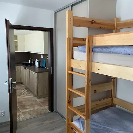 Apartament Tt10 Botanicka Trnava Exterior photo