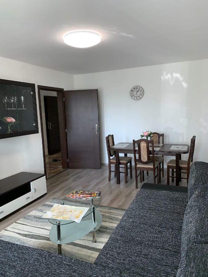 Tt10 Botanicka Apartment Trnava